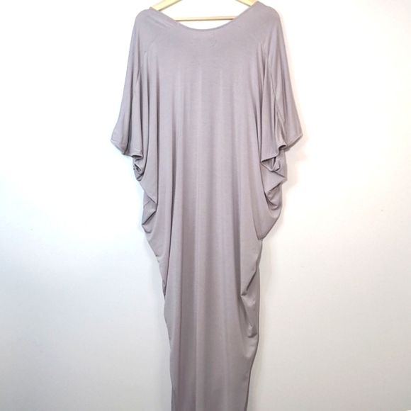 Barefoot Dreams Luxe Milk Jersey Caftan Faded Rose Pewter Petite One Size Dress - Picture 3 of 15